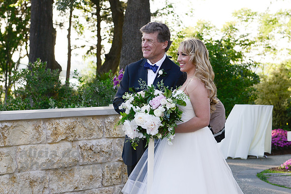 1126