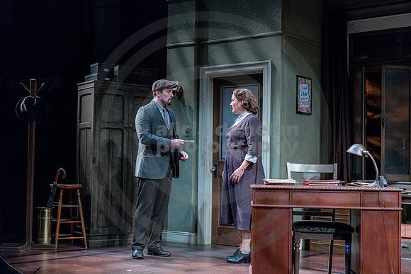 2021-11-30 PBD 'The People Downstairs' DR-1176