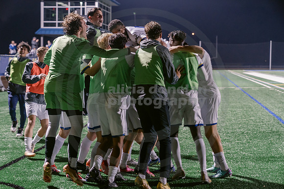 2023-12-2 LMSoc v. Fla Tech NCAA Elite 8-375