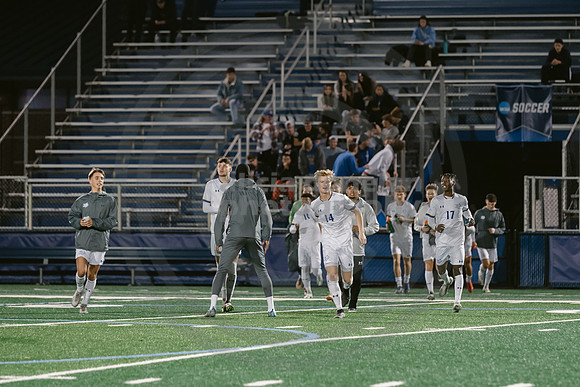 2023-12-2 LMSoc v. Fla Tech NCAA Elite 8-47