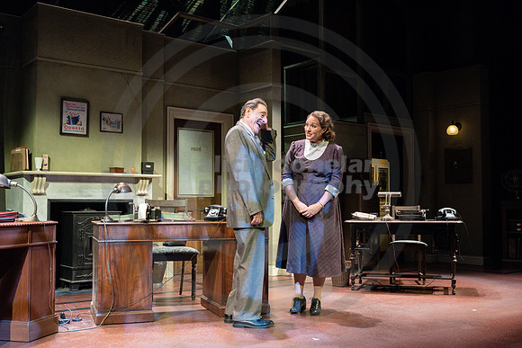 2021-11-30 PBD 'The People Downstairs' DR-1458