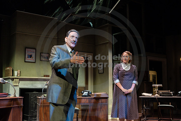 2021-11-30 PBD 'The People Downstairs' DR-1452