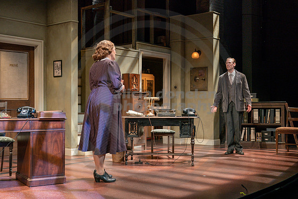 2021-11-30 PBD 'The People Downstairs' DR-1339
