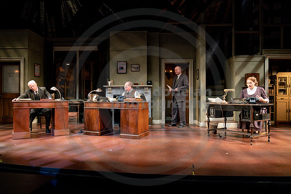 2021-11-30 PBD 'The People Downstairs' DR-1187