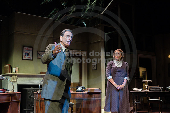 2021-11-30 PBD 'The People Downstairs' DR-1453